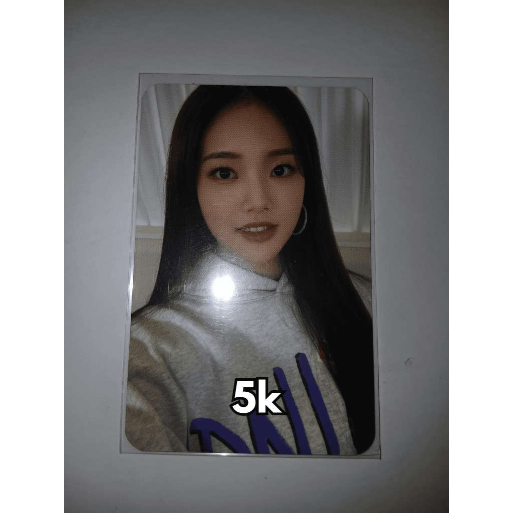 [Clearance Sale] Photocard Soojin Weeekly