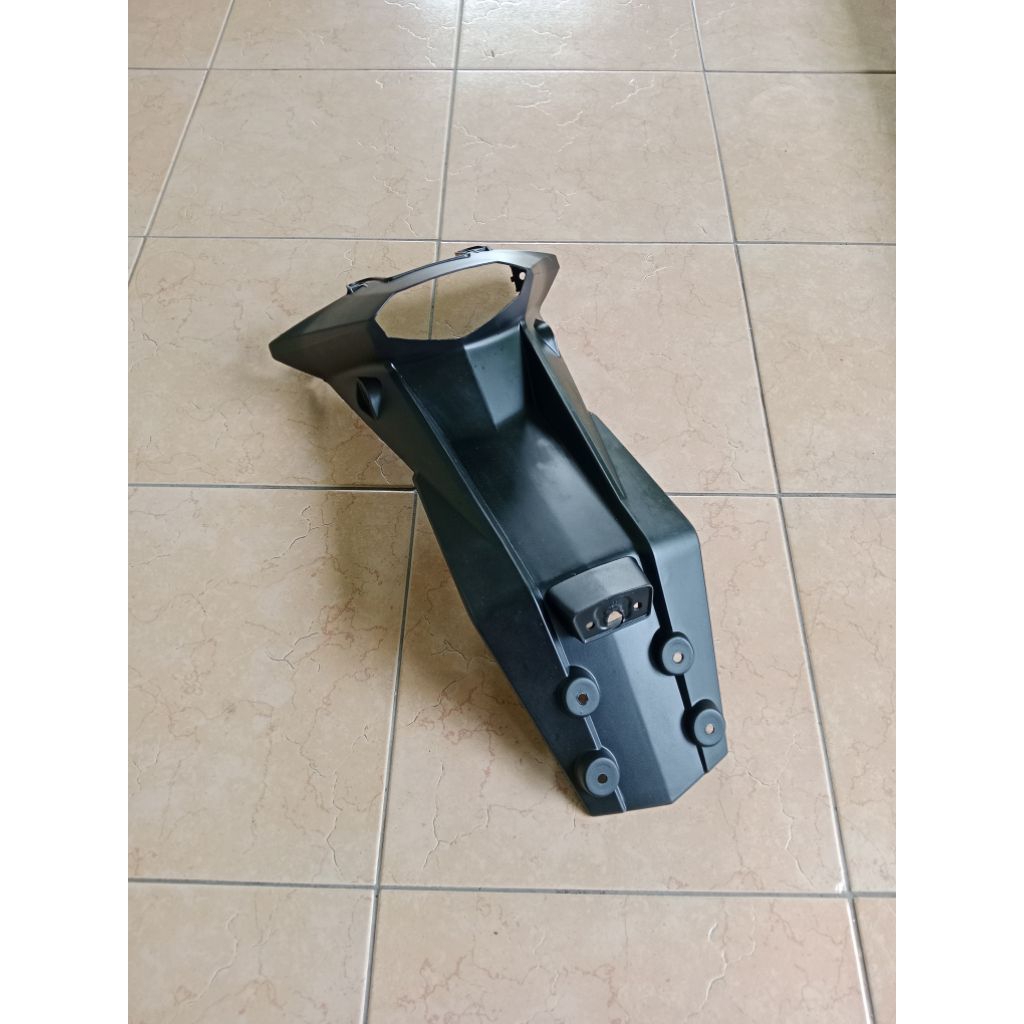 spakbor slebor belakang KTM Duke 200 bekas original