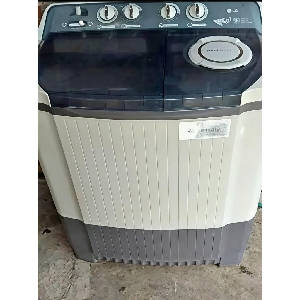 MESIN CUCI LG 2 TABUNG 9 KG SECOND