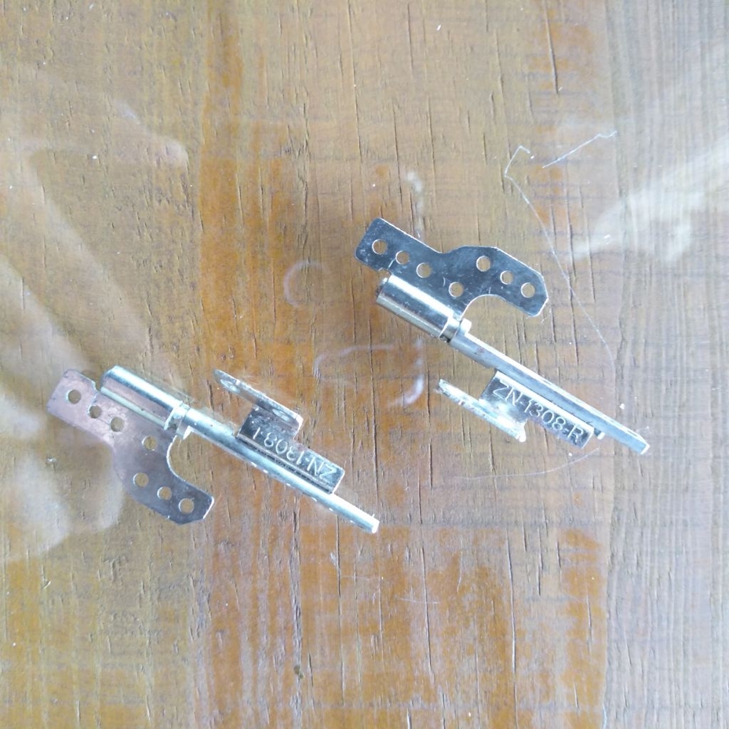 engsel laptop Axioo mybook 14F