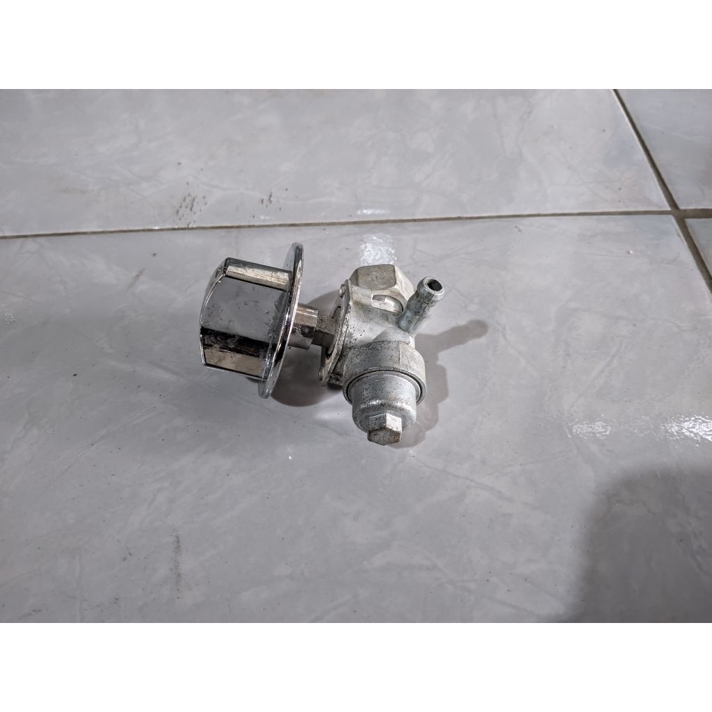 Kran Bensin Tiger Revo Original