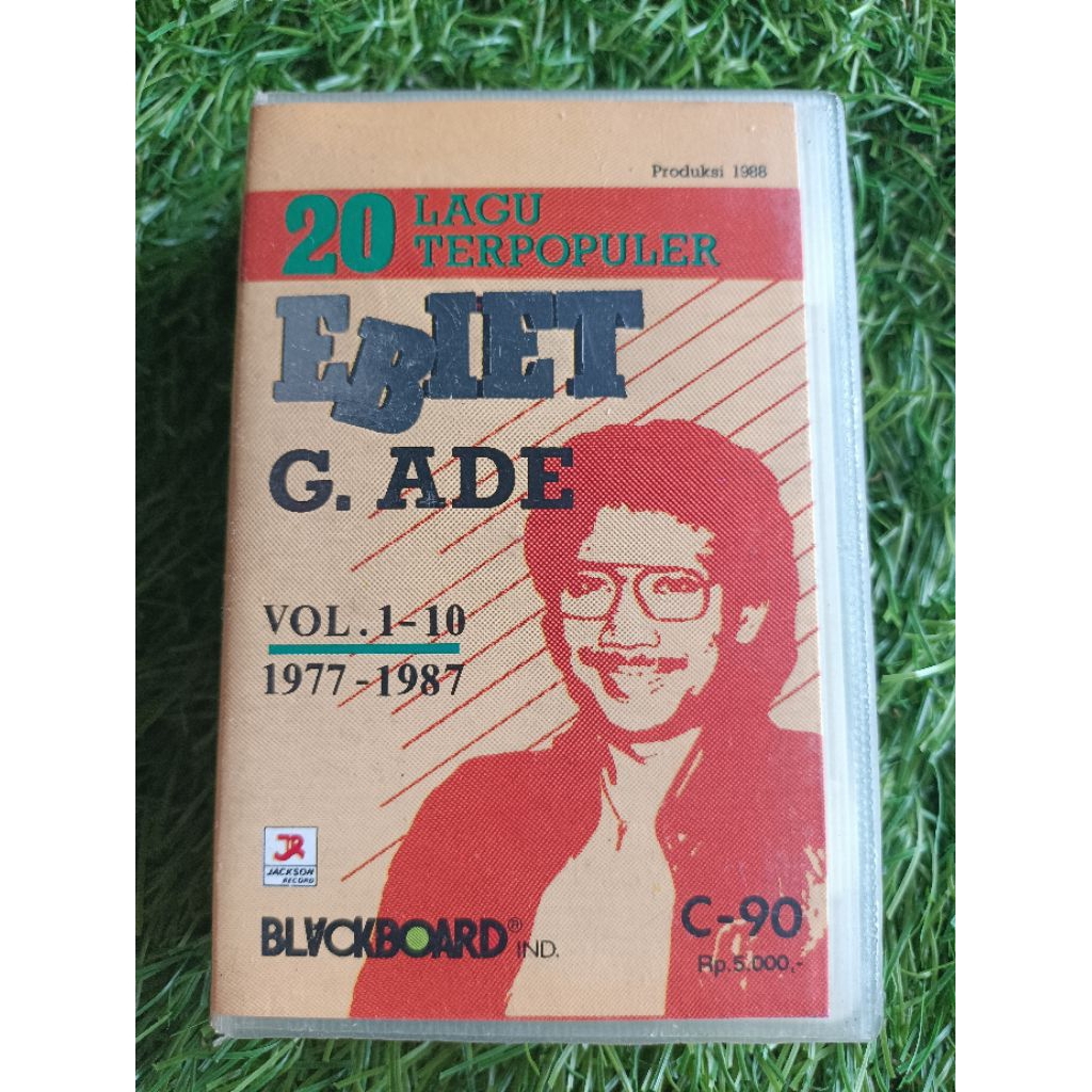 kaset pita 20 lagu terpopuler EBIET G ADE