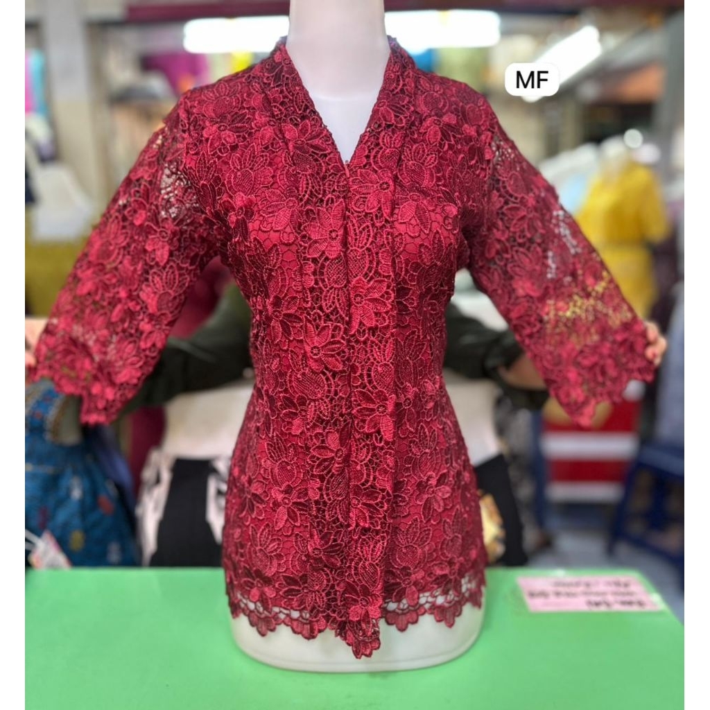 Kebaya Brokat Kartini
