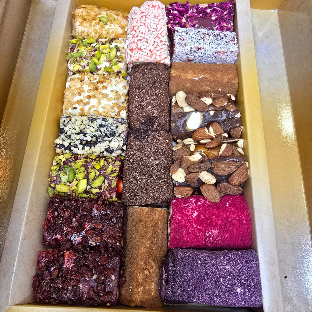 GARANSI MURAH 500g Turkish Delight ORIGINAL Baklava Munira Turkey Coklat Dubai Pistachio