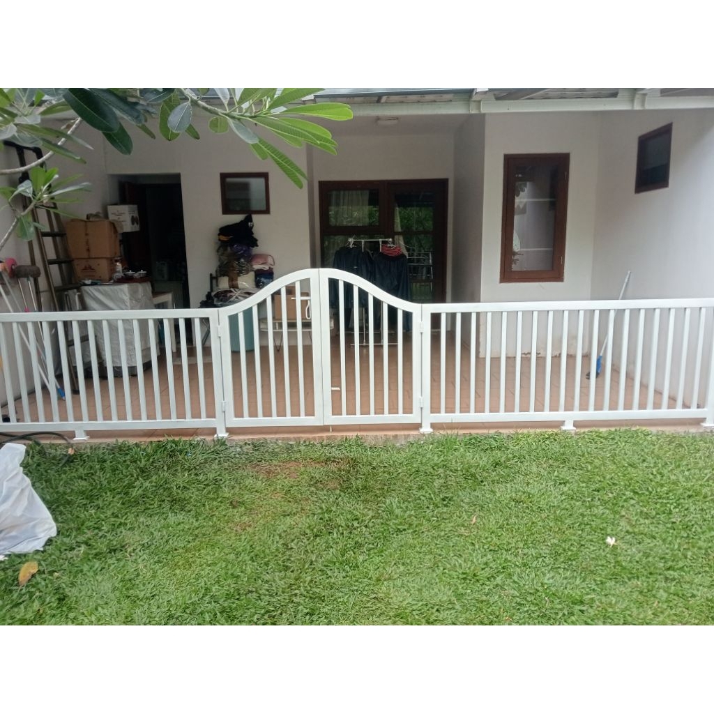 pintu pagar rumah  minimalis
