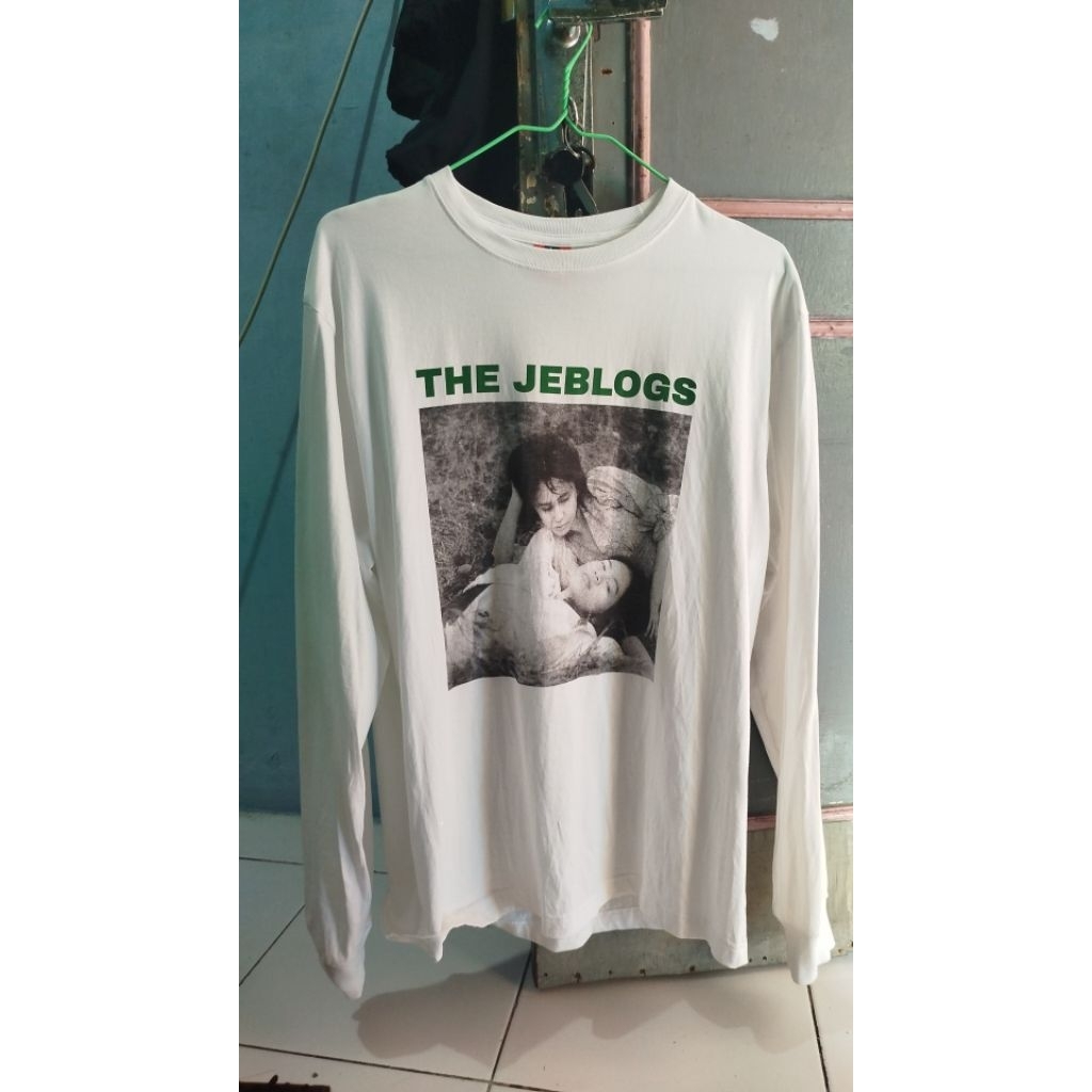 LS The Jeblogs - Bersandarlah, size L