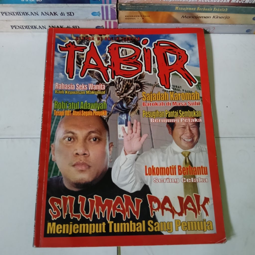 MAJALAH HIKMAH DIBALIK CERITA TABIR SILUMAN PAJAK