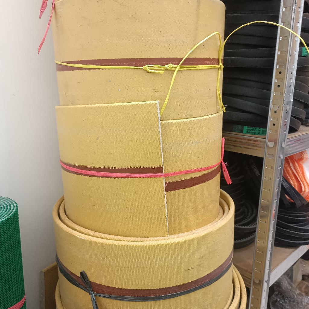kanvas kuning conveyor 7 inch x 7 ply ( per 10 meter )