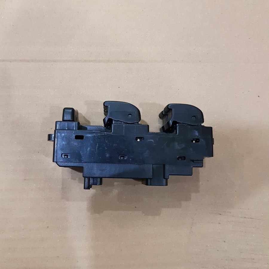 Switch Master Power Window Avanza Lama/ Old