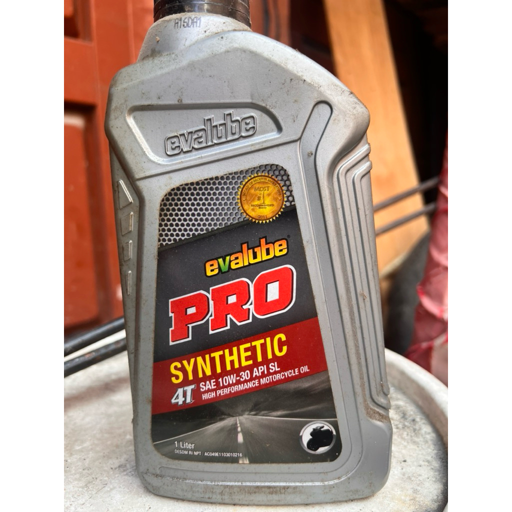 Oli Evalube pro synthetic 4T SAE 10w30 1L