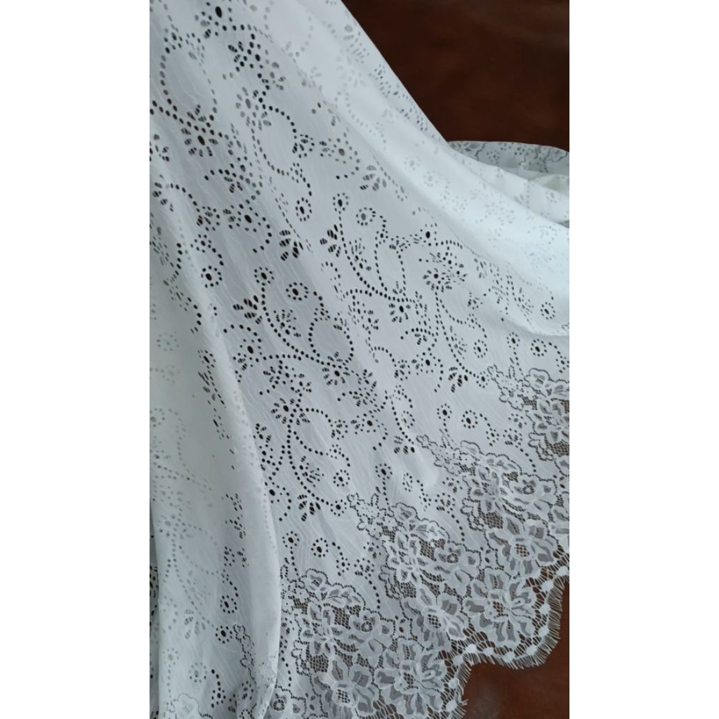 Kain Bahan Kebaya Sifon Bordir