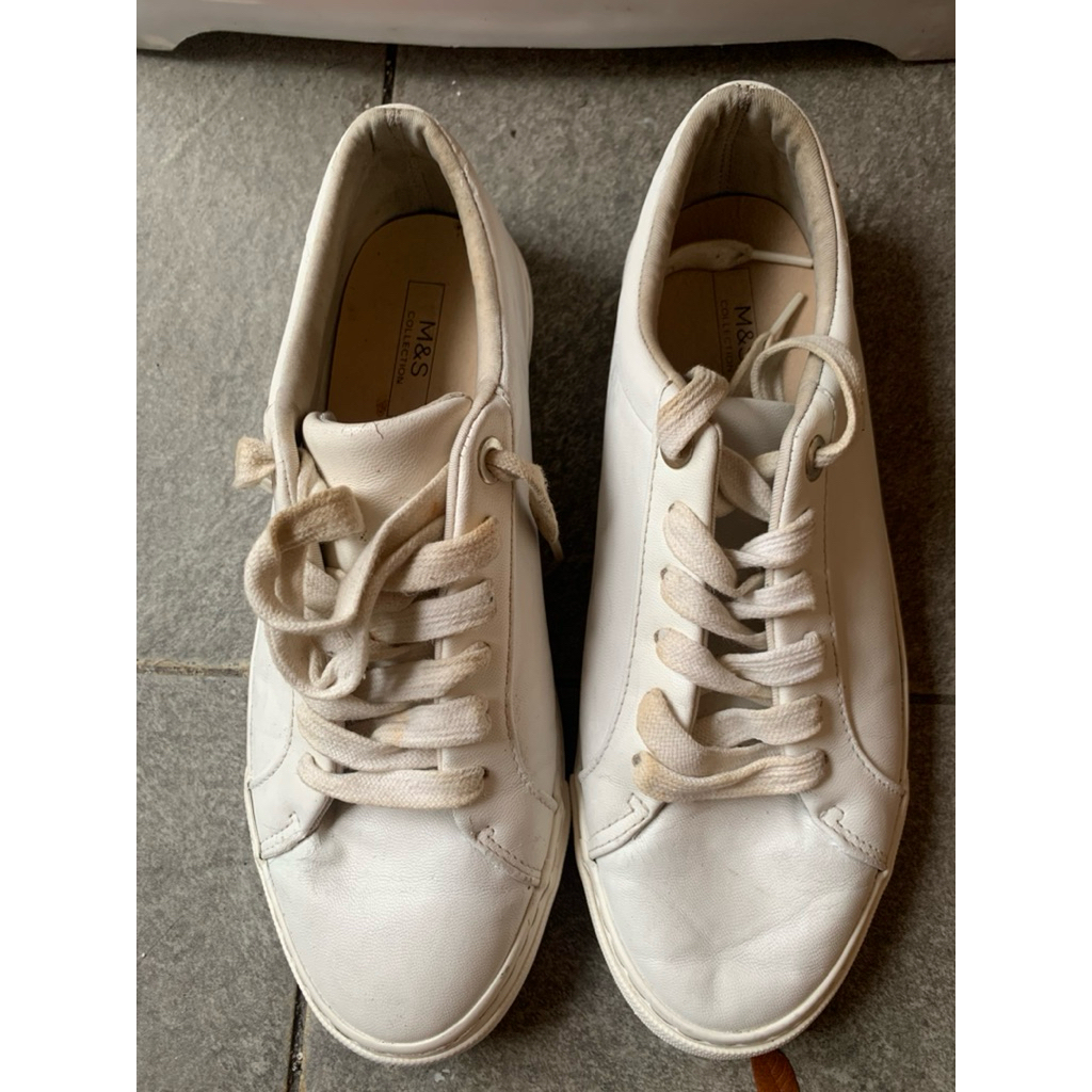 sepatu Marks&Spencer