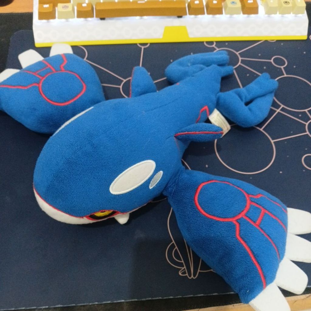 Kyogre Pokcen 2014 Plushie Boneka Pokemon Pokemon Center