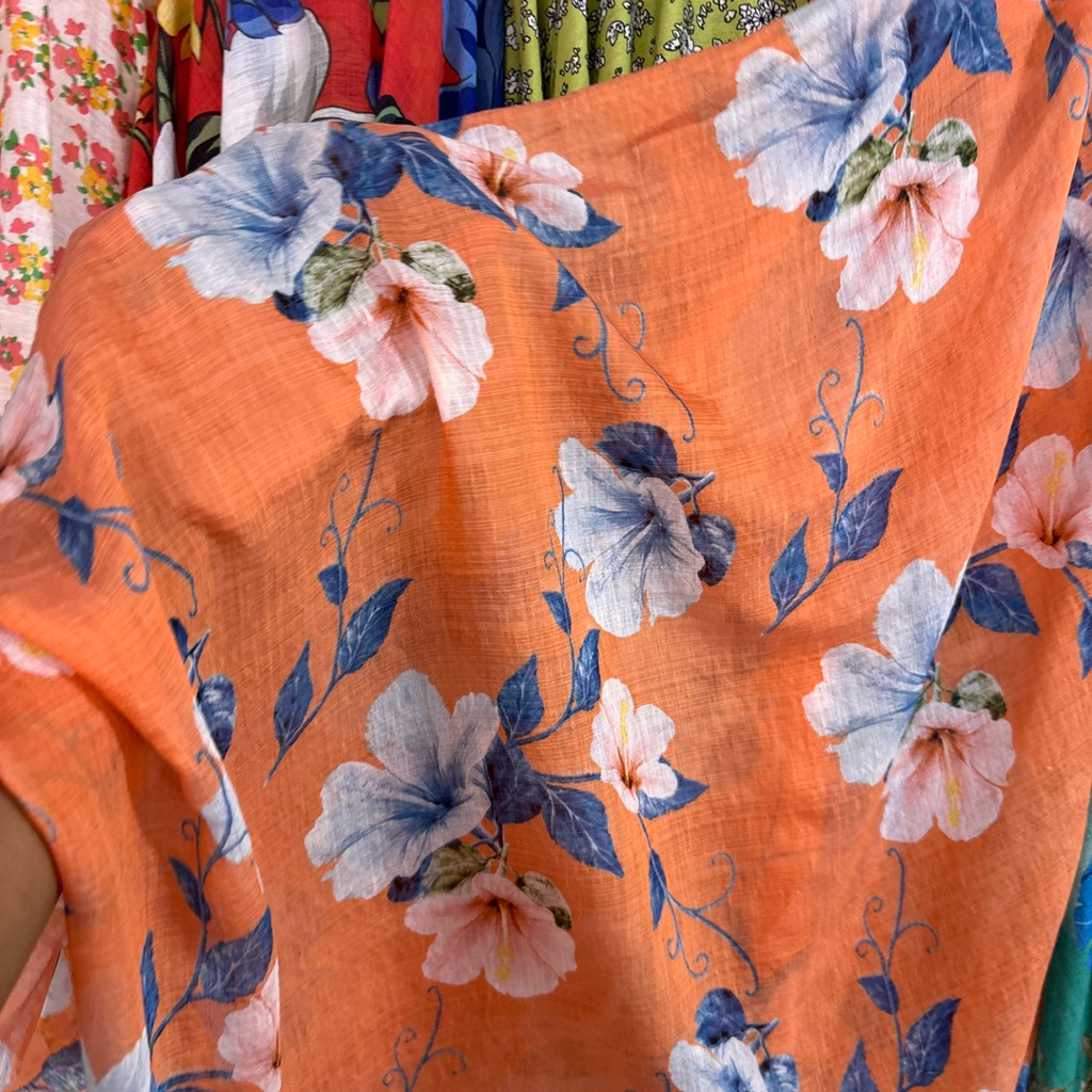 kain Silky Sutra Premium - kain sutra premium - kain bahan premium motif bunga - kain -motif bunga -