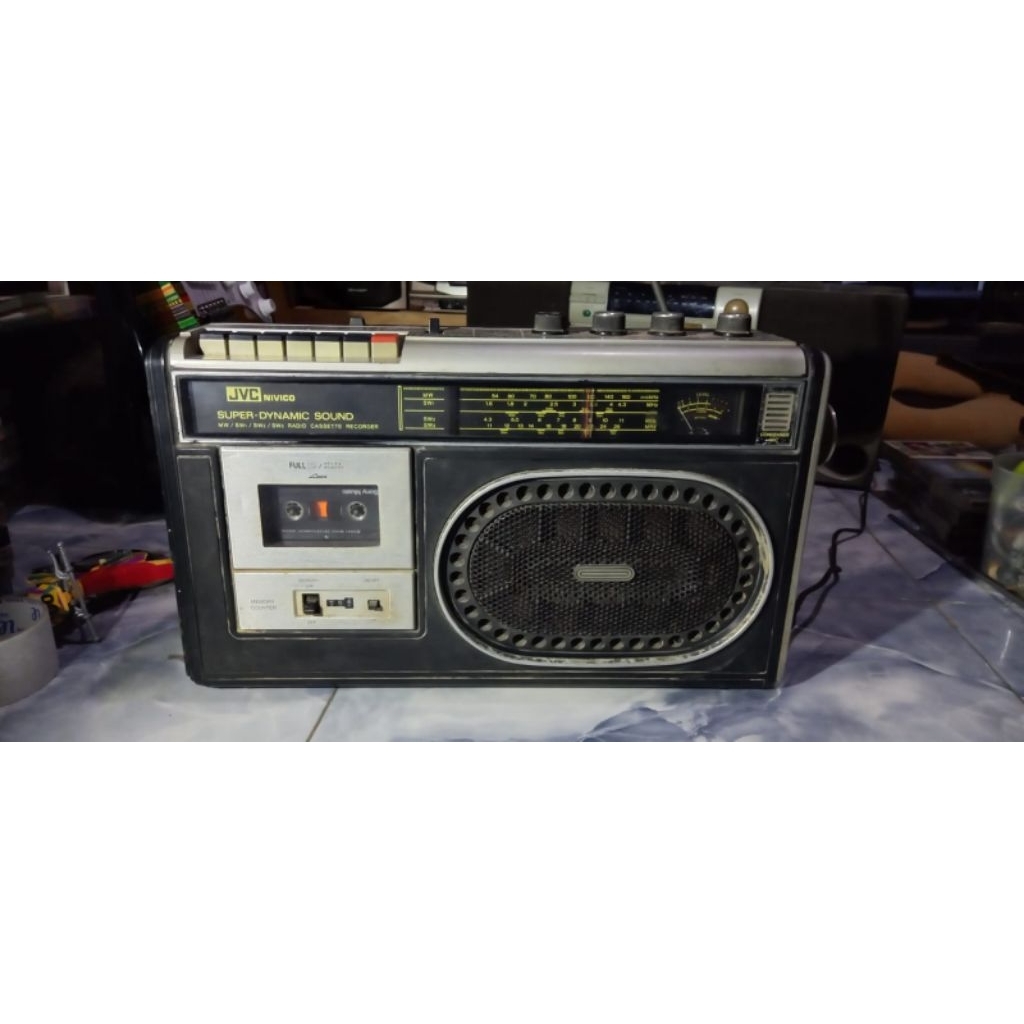 TAPE BOOMBOX JVC PEMUTAR KASET PITA BARANG JADUL BARANG ANTIK