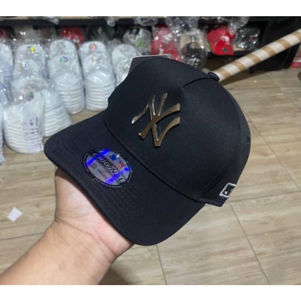 TOPI BASEBALL MLB NY METAL GOLD LOGO ORIGINAL BLACK CAPS / TOPI PRIA WANITA / TOPI FULL SET