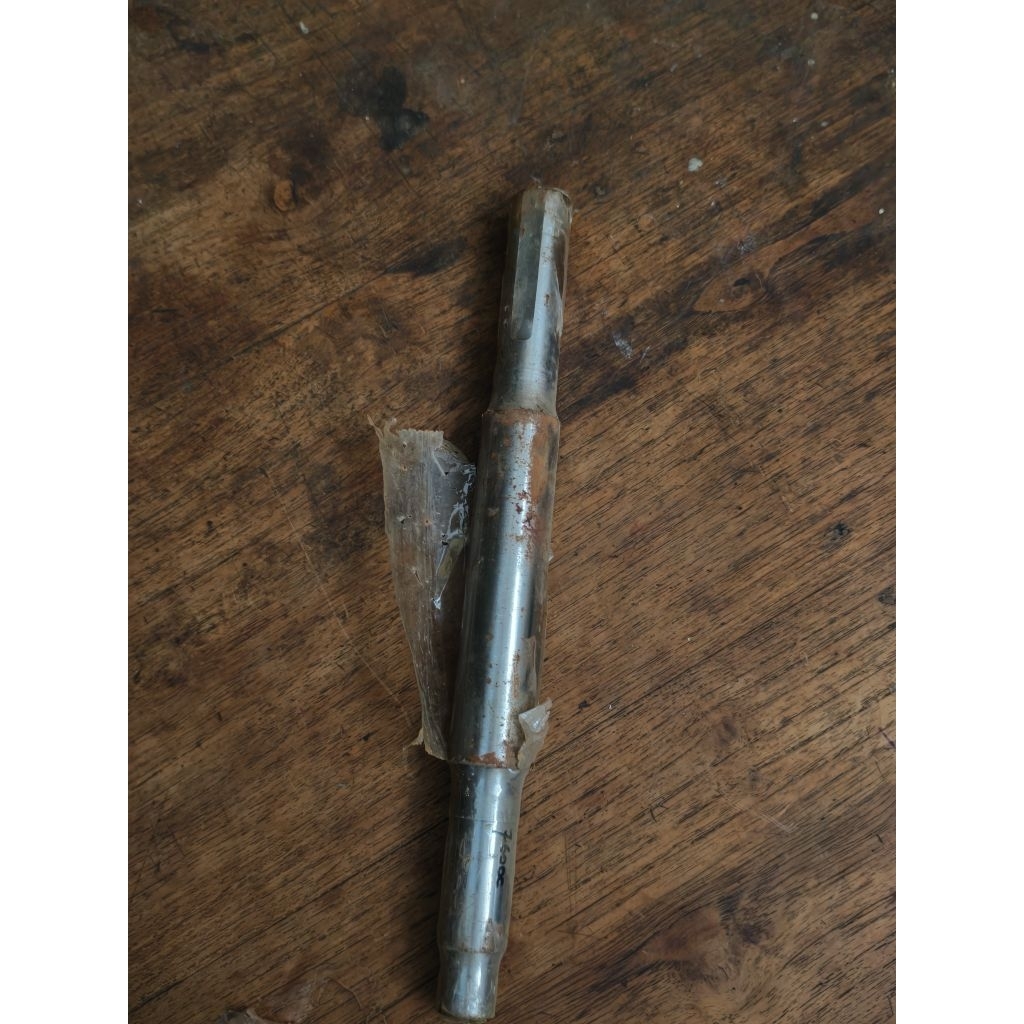 As Roll Arm Besar / As Kepala Kambing Panjang Yanmar HW 60