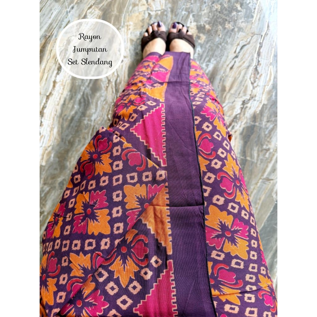 Kamen Rayon Jumputan Dan Paris Set Selendang