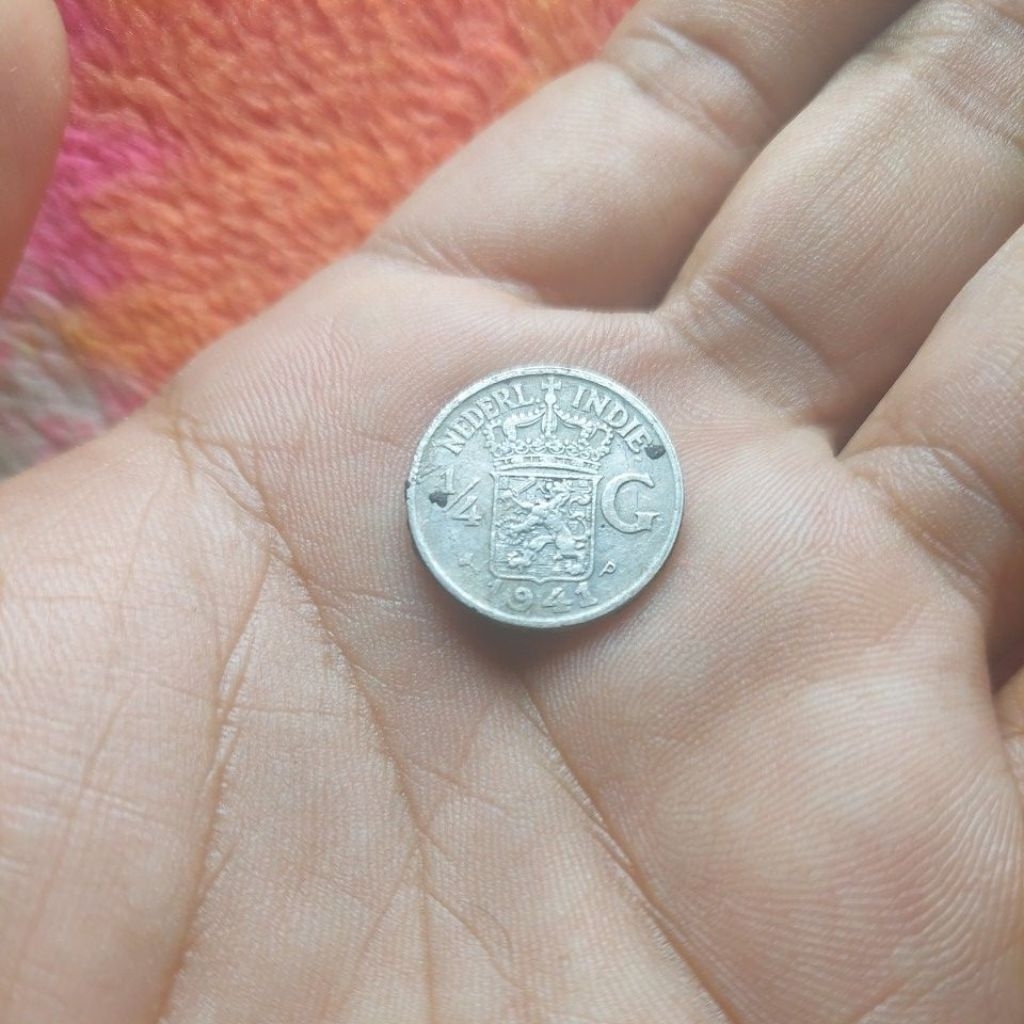 koin perak 1/4 Gulden 1941.