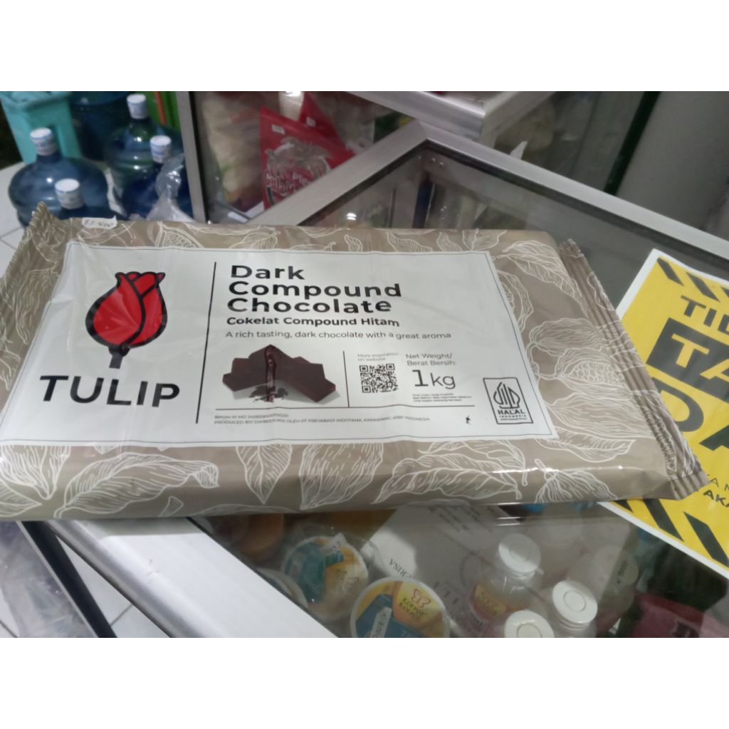 Dark compound chocolate