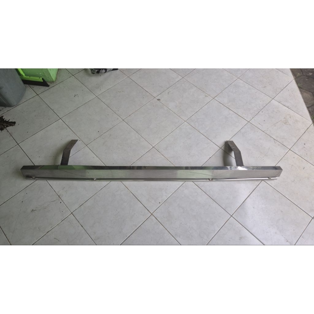 Bumper belakang Stainless New Carry (Bekas)