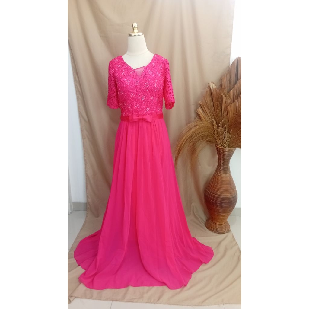 sewa gaun pink fuschia-sewa gaun keluarga-sewa gaun wedding