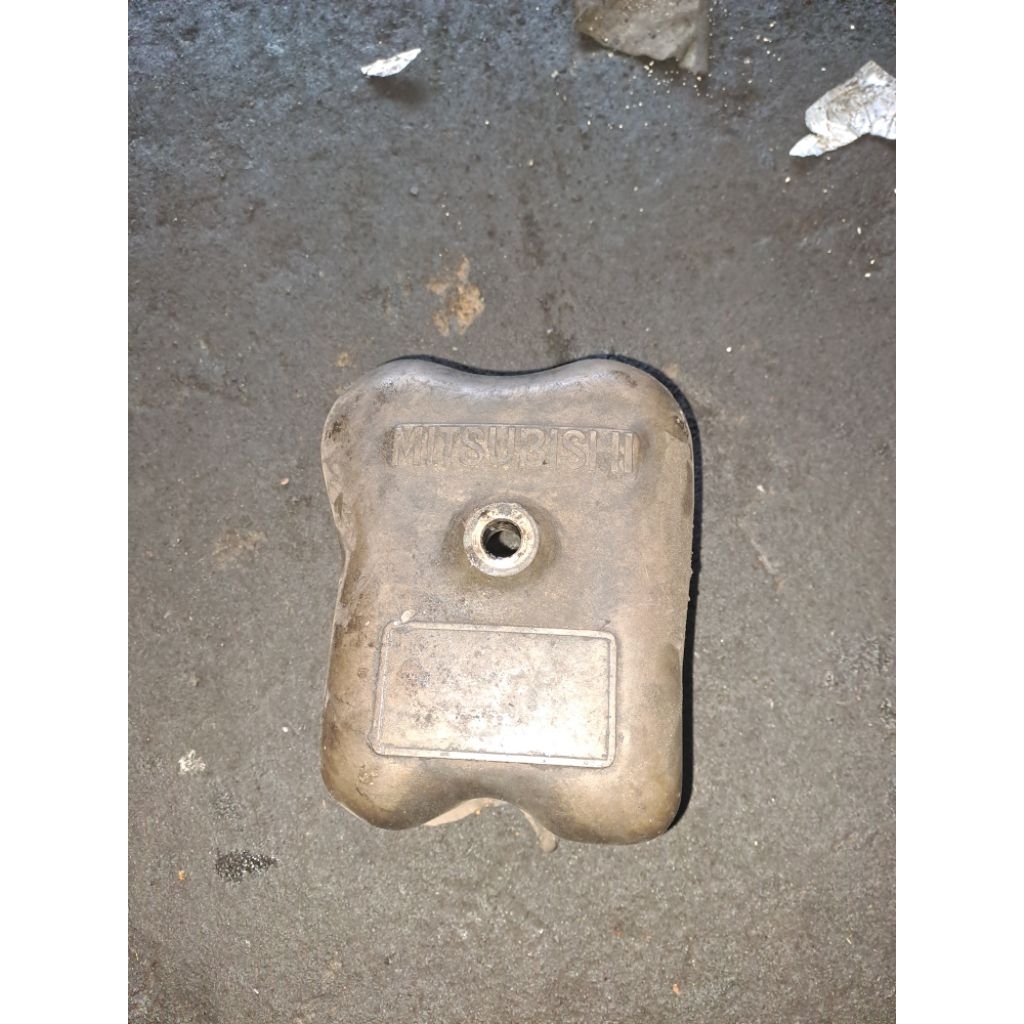 COVER TUTUP KLEP MITSUBISHI 6D22 copotan