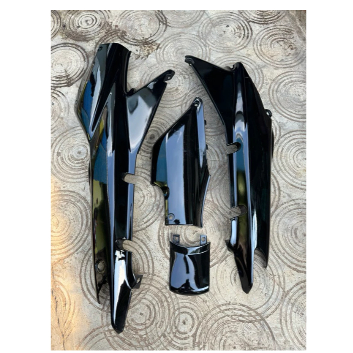 Cover Bodi Supra X Lama Bodi Supra Fit Lama Set Kanan Kiri + Bok Aki