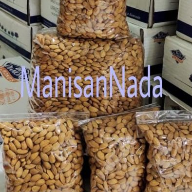 Kacang almond mentah/Kacang Almond Mentah Kupas 10kg