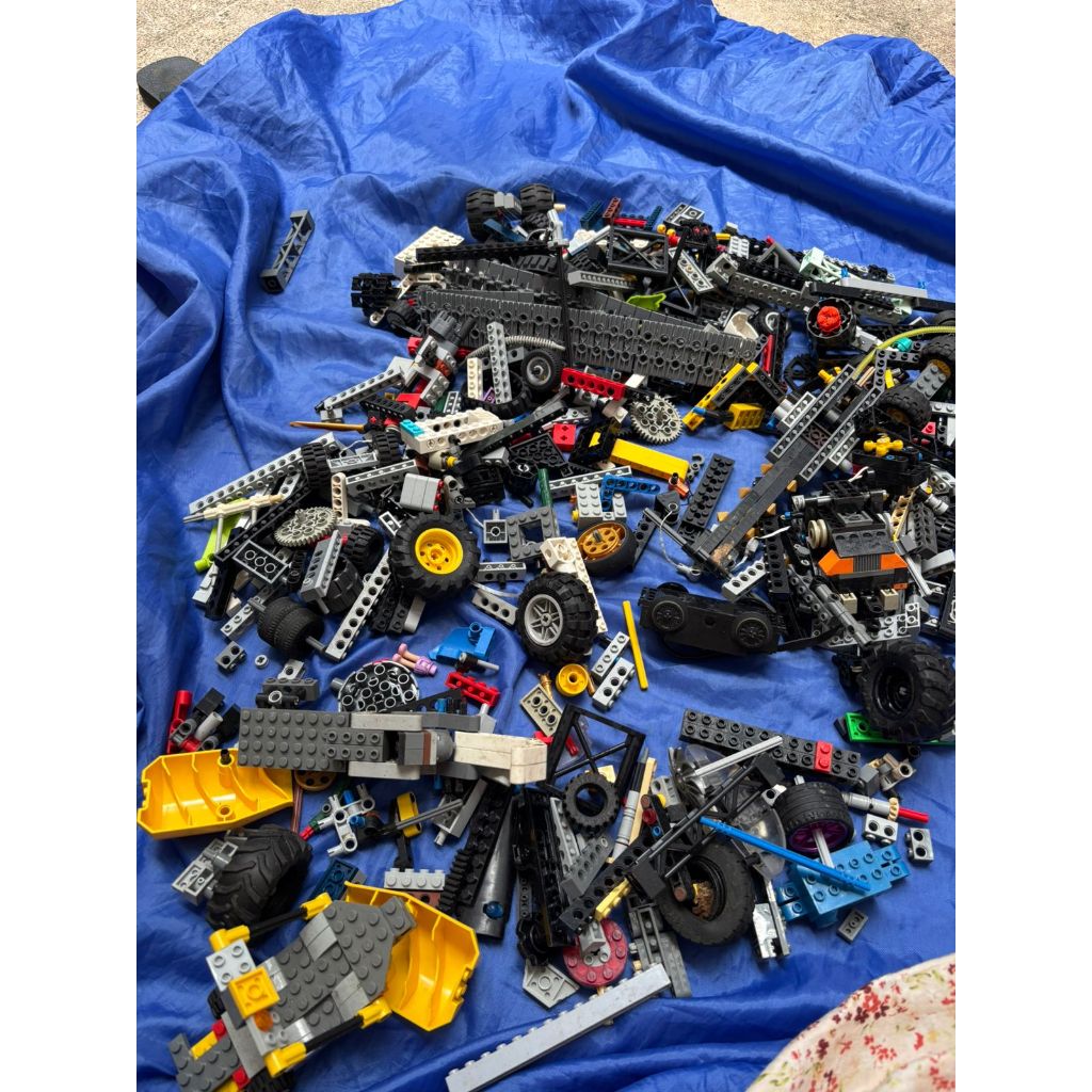 ORIGINAL LEGO TECHNIC CURAH PRELOVED