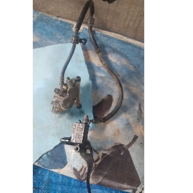master kaliper pengeriman depan tiger revo tirev