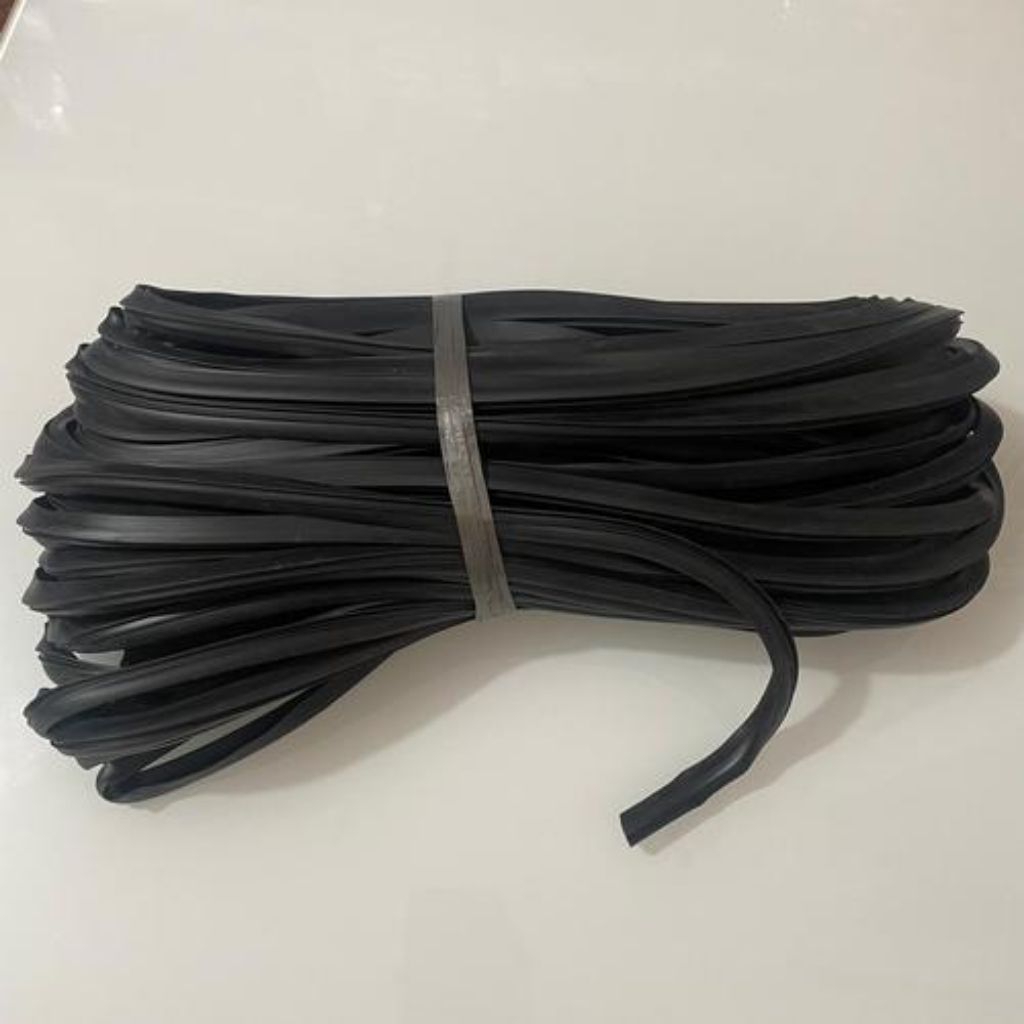 Karet Kaca mati Karet C 078B hitam