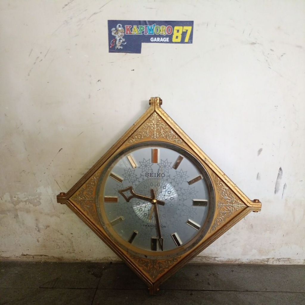 jam dinding SEIKO TRANSISTOR