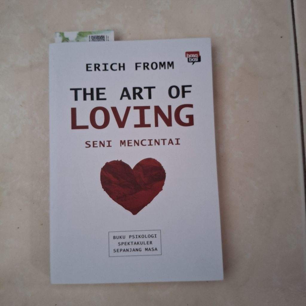 Preloved Buku The Art of LOVING