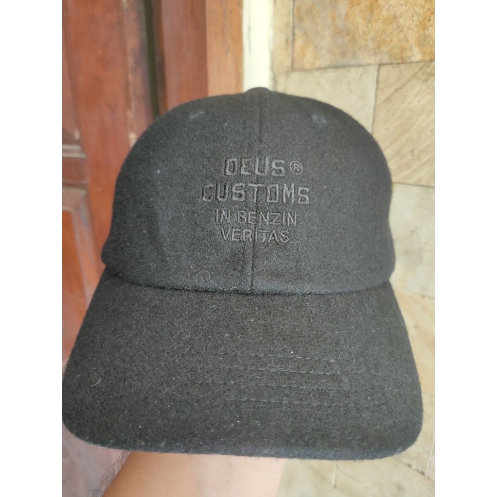 Topi Deus Original Fashion Pria/Wanita