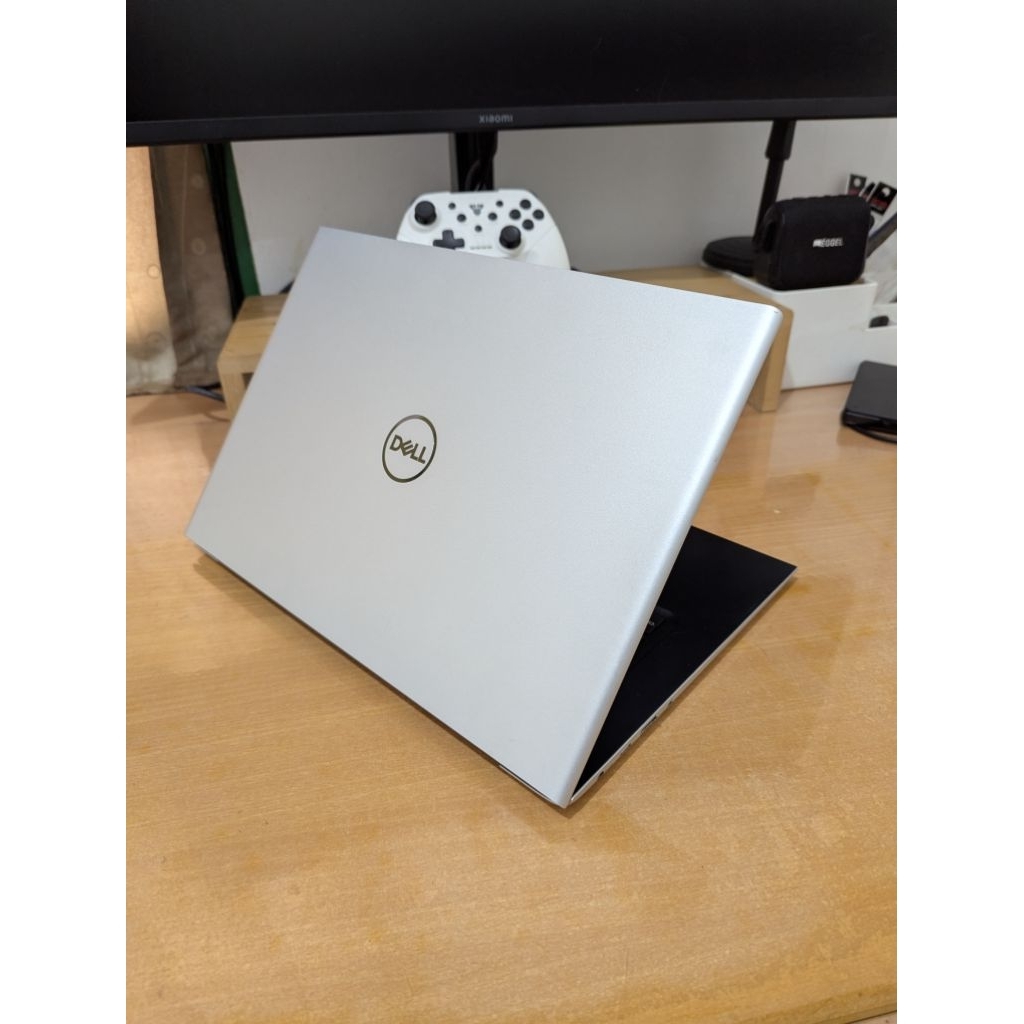 Laptop Dell Vostro 5471 | Intel Core i5 Gen 8 | RAM 12GB | SSD + HDD | 14 InchLaptop Dell Vostro ser