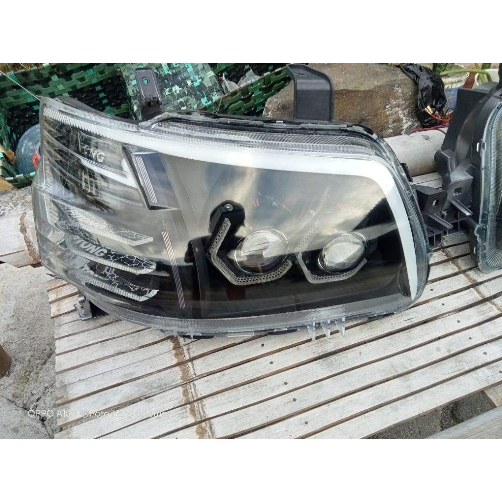 headlamp grandmax
