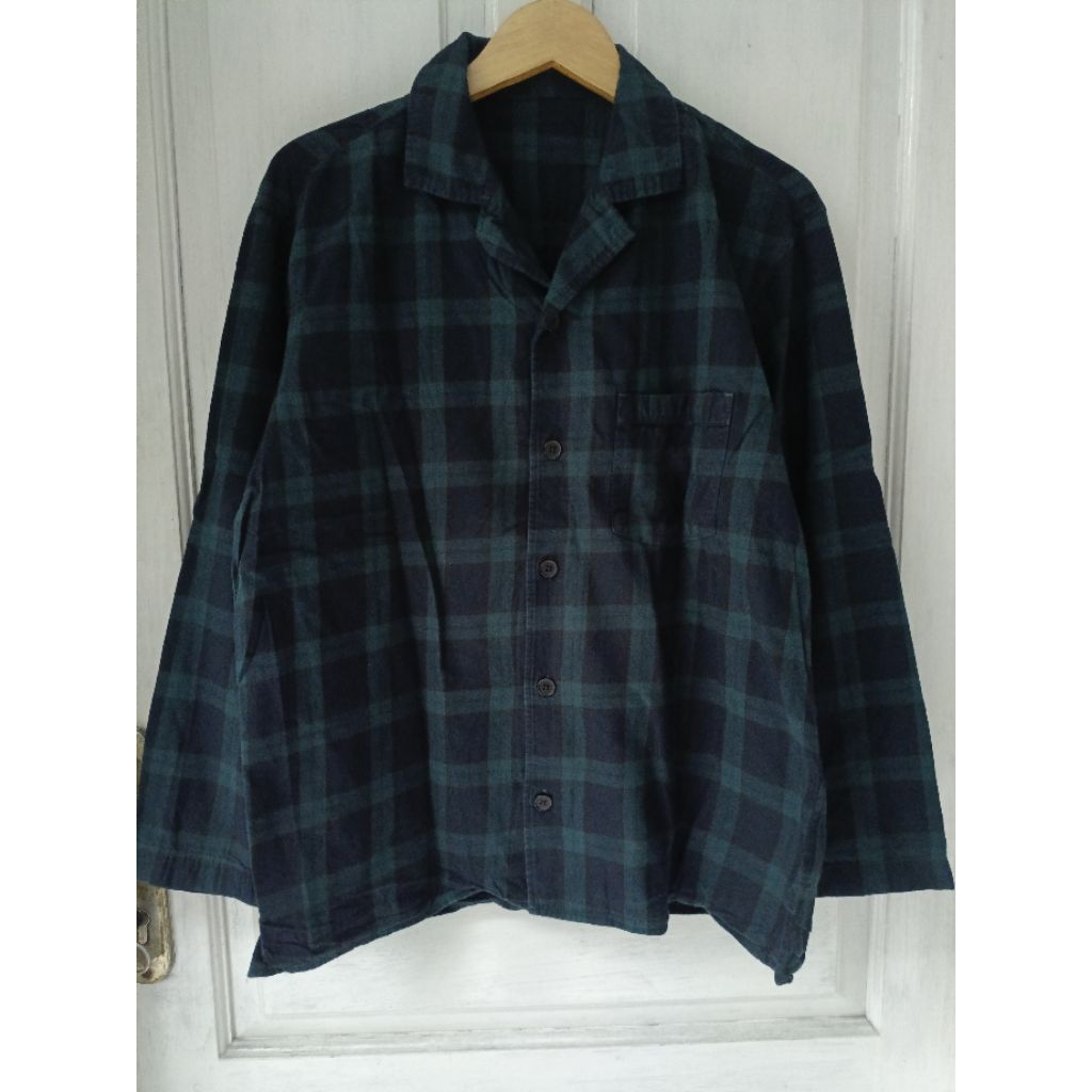 Uniqlo Plaid Open Collar