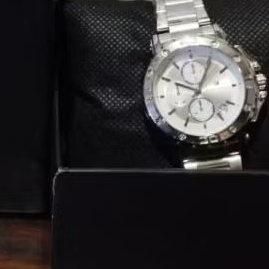 Jam tangan wanita Seven Minute