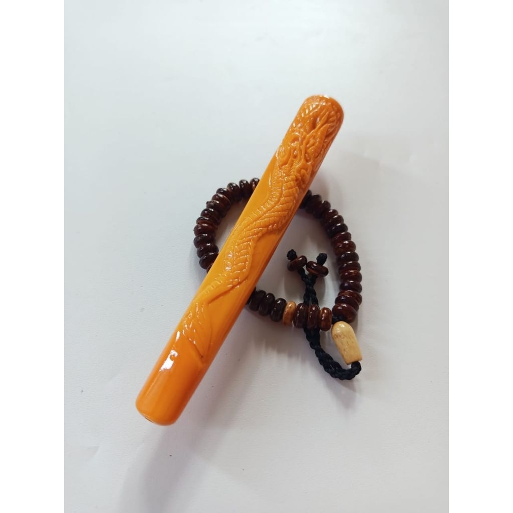 pipa once lawasan sari gading motif ukiran