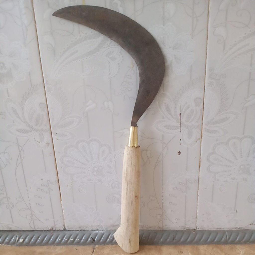 arit tajam baja.arit rumput,asli buatan pande madura