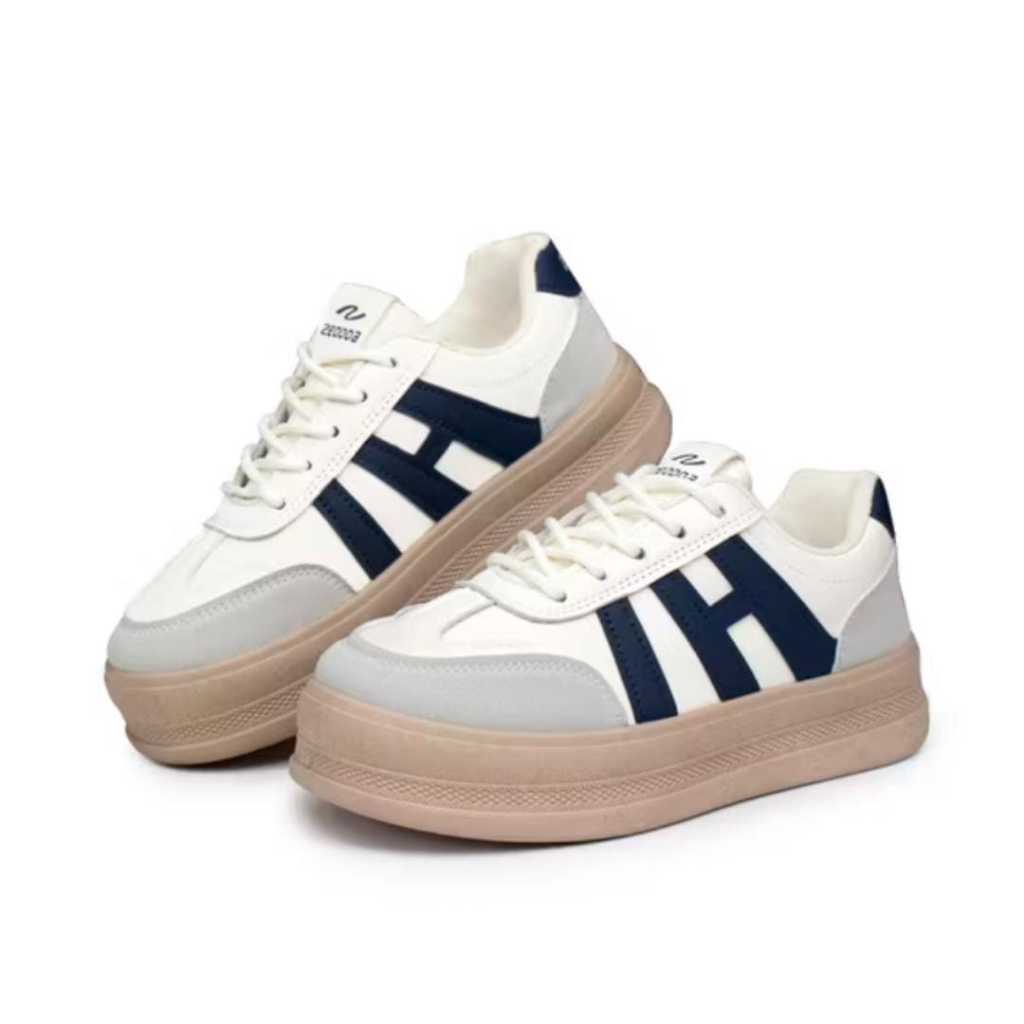Sepatu Sneaker Wanita Dewasa Casual HI 37-40 Hitam Putih Polos List Coklat Biru