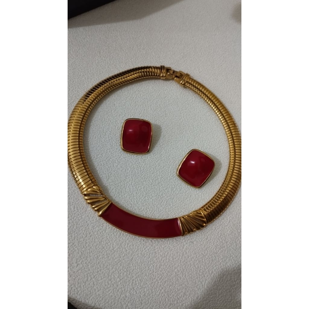 Kalung + Giwang Monet