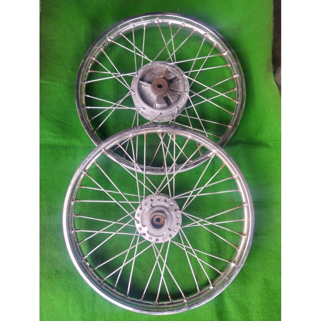 velg jari2 kawasaki kaze r kaze original depan belakang pnp kawasaki blizt /edge
