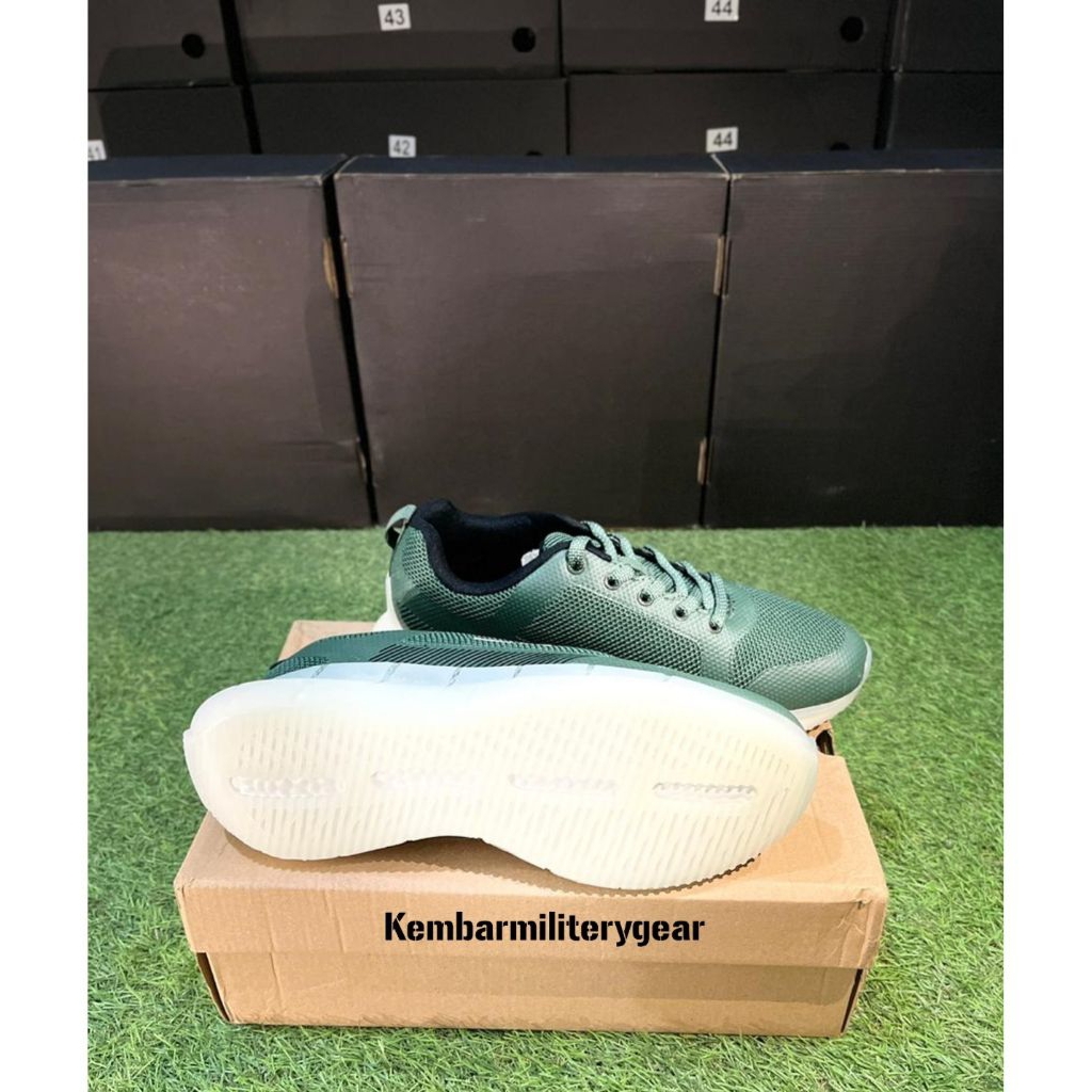 SEPATU OLAHRAGA HIJAU ASLI JATAH TNI AD (PT MAJU)