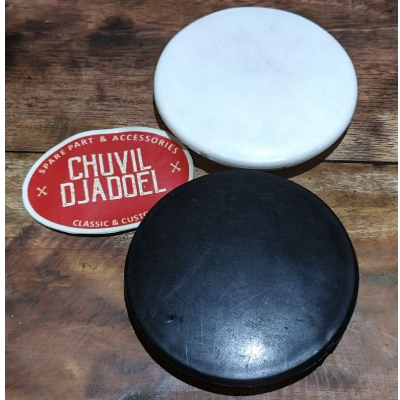 Cover tutup sayap lubang Busi C70 Astrea 800 Original