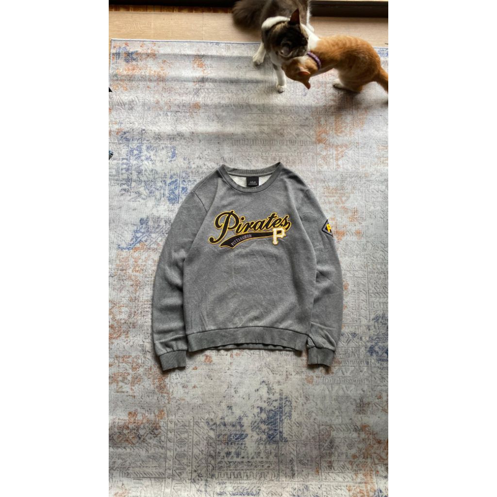Mlb pirates crewneck