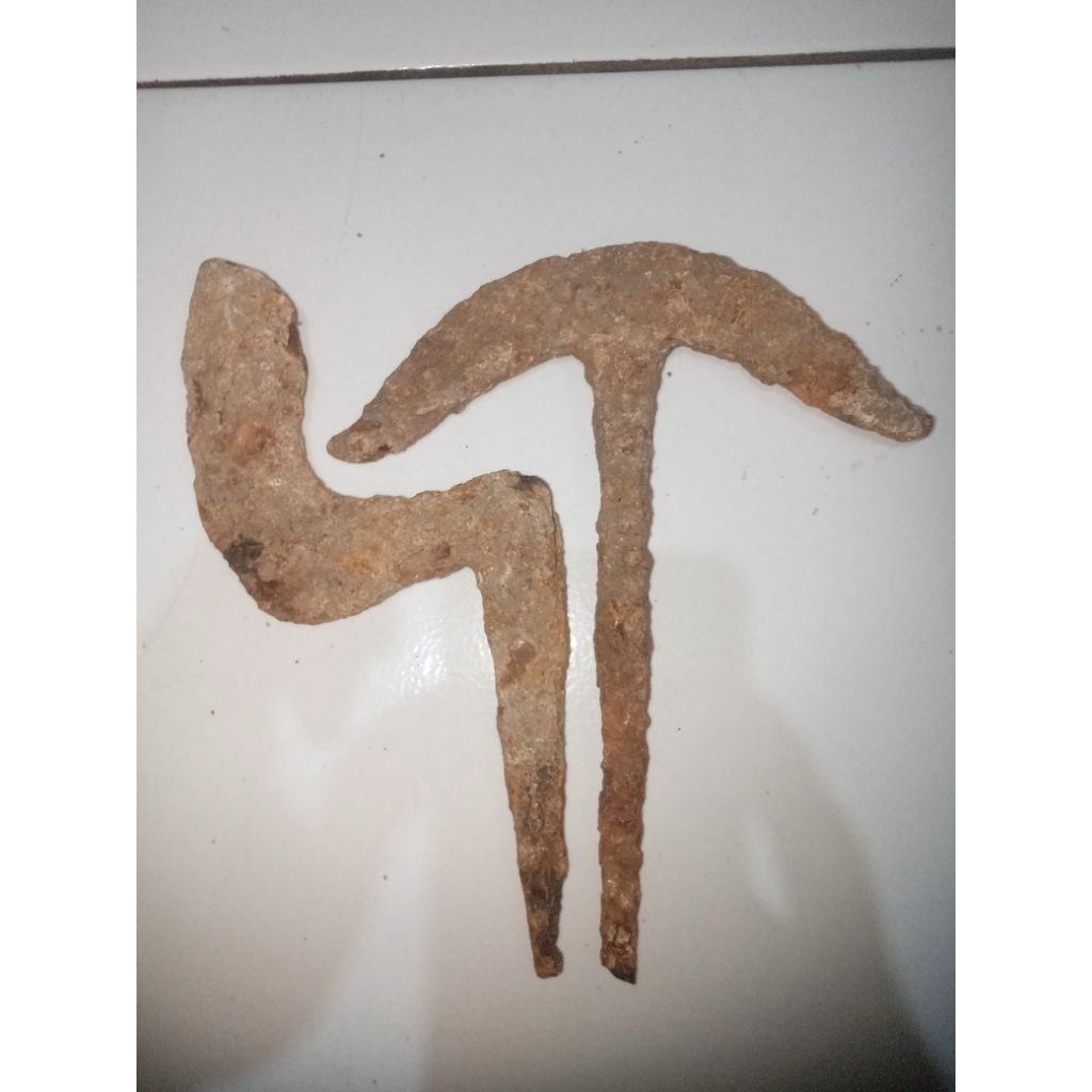 2Pcs Pusaka Sepuh Tindih KudiPatakaKabudhan Temuan Sungai Langka Murah K92