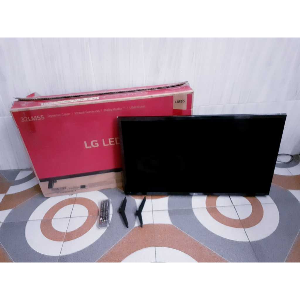 TV LED LG 32IN DIGITAL TV KONDISI NORMALMULUS SEPERTI BARU