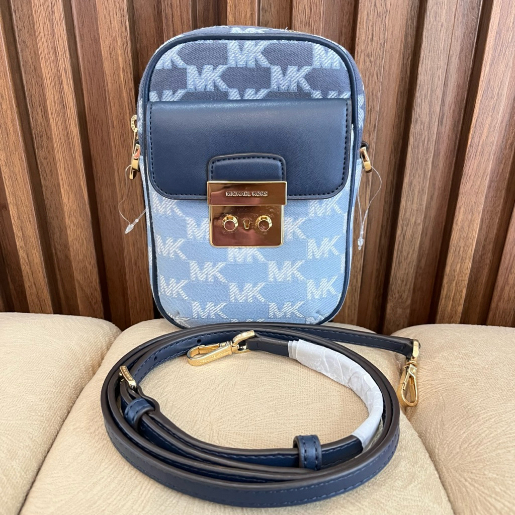 MK Sloan Editor sign jacquard small crossbody no pricetag